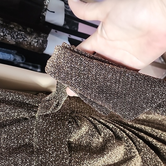Alex Marie Elegant Gold Metallic Dress Holiday Size 16 - Picture 8 of 9